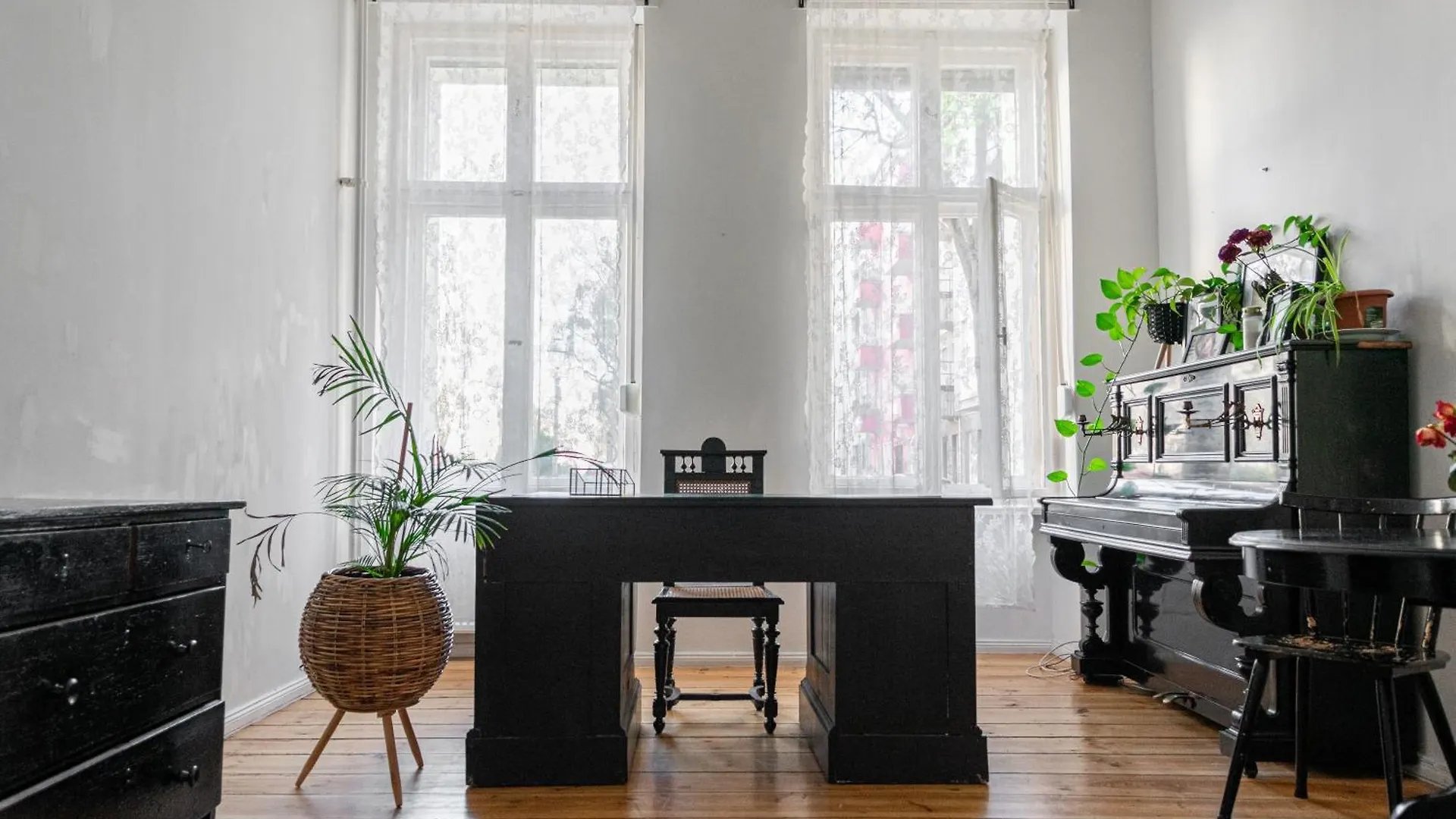 Boutique Altbau Apartment Berlin